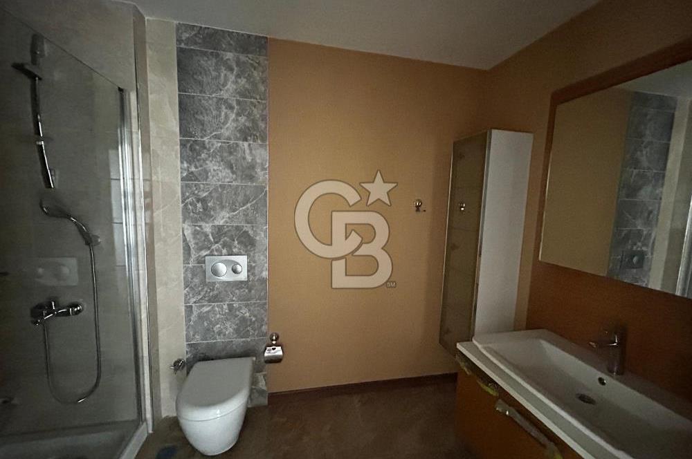BEYLİKDÜZÜ ADNANKAHVECİ MAHALLESİ BUTİK SİTEDE SATILIK 3+1 DAİRE