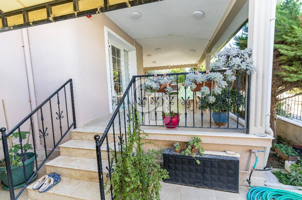 MENDERES COLDWELL BANKER POYRAZ'DAN ÖZDERE'DE 6+1 TAM MÜSTAKİL