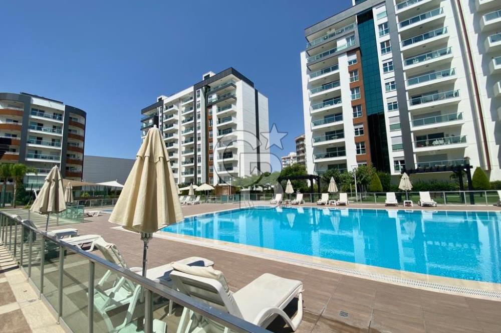 İZMİR Mavişehir MODERN 1'de HAVUZ CEPHE 1+1 EŞYALI KİRALIK DAİRE