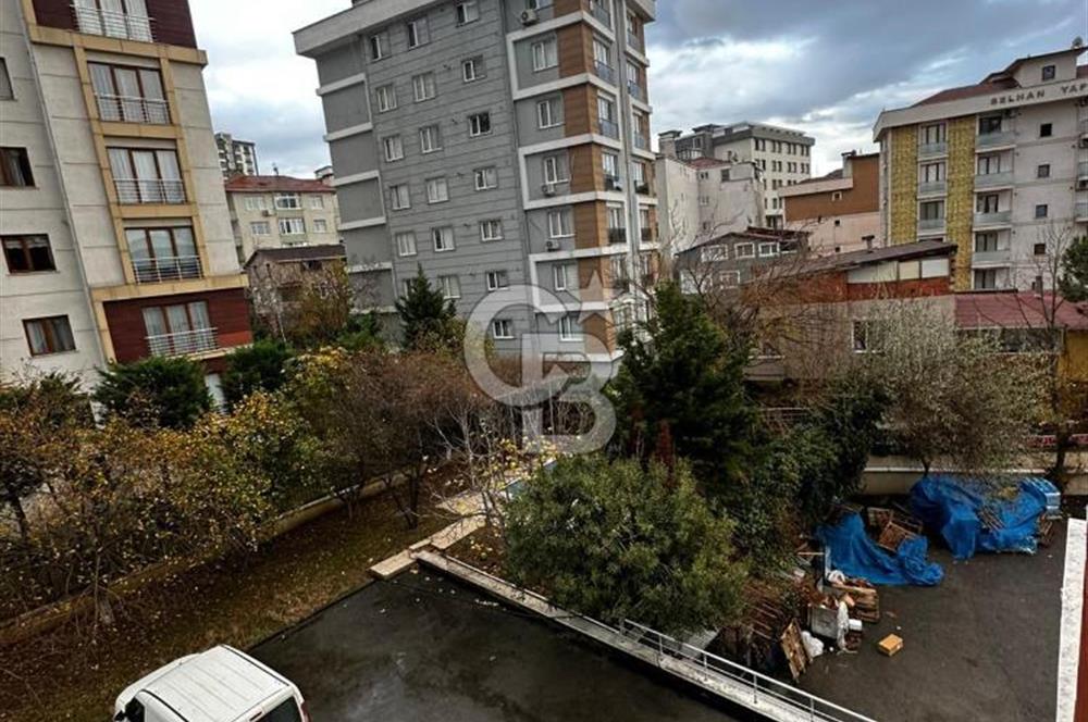 Yakacık 4+1 - 230 m2 Büyük Balkonlu Deniz Manzaralı Geniş Daire 