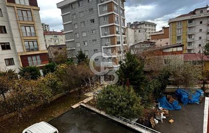 Yakacık 4+1 - 230 m2 Büyük Balkonlu Deniz Manzaralı Geniş Daire 