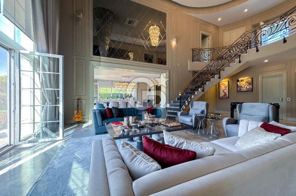 Pelican Hill Batı Mahalde Göl Manzaralı Köşe Konumlu Villa