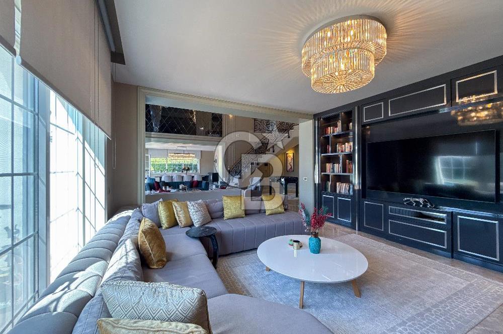 Pelican Hill Batı Mahalde Göl Manzaralı Köşe Konumlu Villa