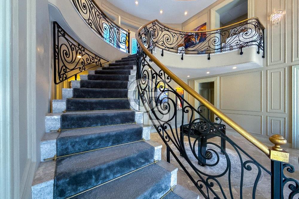 Pelican Hill Batı Mahalde Göl Manzaralı Köşe Konumlu Villa