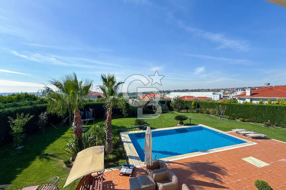 Pelican Hill Batı Mahalde Göl Manzaralı Köşe Konumlu Villa
