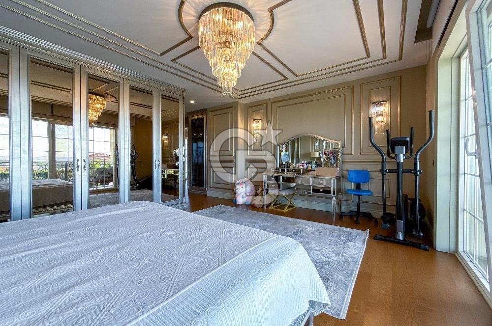Pelican Hill Batı Mahalde Göl Manzaralı Köşe Konumlu Villa