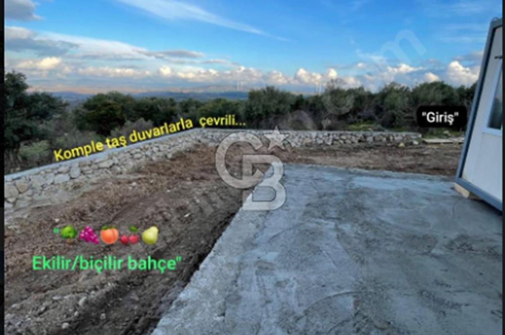 AYVACIK İLÇESİ'NE 3KM. TAŞ DUVARLI,İÇİNDE YAPI OLAN"282M2 ARSA"