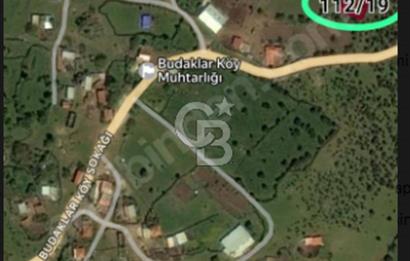AYVACIK İLÇESİ'NE 3KM. TAŞ DUVARLI,İÇİNDE YAPI OLAN"282M2 ARSA"
