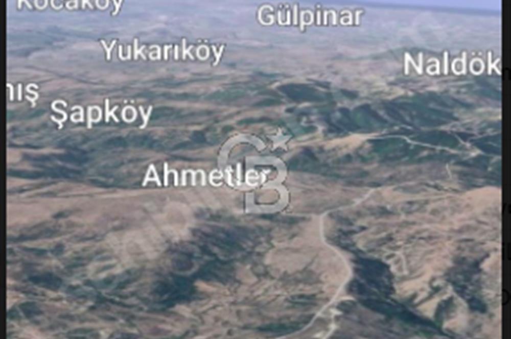AYVACIK İLÇESİ'NE 3KM. TAŞ DUVARLI,İÇİNDE YAPI OLAN"282M2 ARSA"