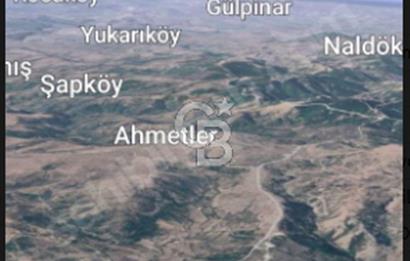 AYVACIK İLÇESİ'NE 3KM. TAŞ DUVARLI,İÇİNDE YAPI OLAN"282M2 ARSA"