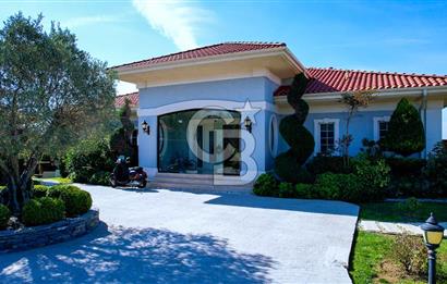 Pelican Hill Batı Mahalde Göl Manzaralı Köşe Konumlu Villa