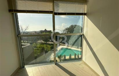 Kuşadası'nın Nezih Bölgesi Türkmen Marina Mevki 3+1 Satılık Daire