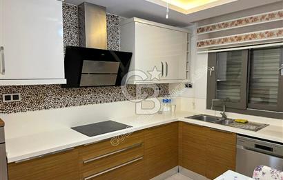 Kuşadası'nın Nezih Bölgesi Türkmen Marina Mevki 3+1 Satılık Daire