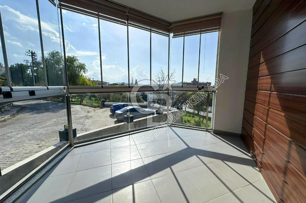 Kuşadası'nın Nezih Bölgesi Türkmen Marina Mevki 3+1 Satılık Daire