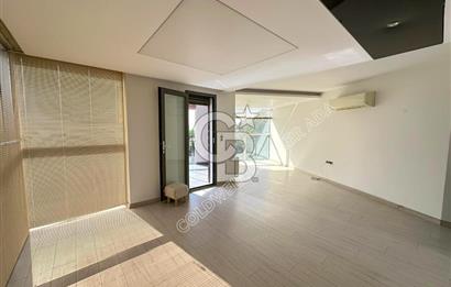 Kuşadası'nın Nezih Bölgesi Türkmen Marina Mevki 3+1 Satılık Daire