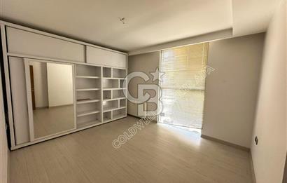 Kuşadası'nın Nezih Bölgesi Türkmen Marina Mevki 3+1 Satılık Daire