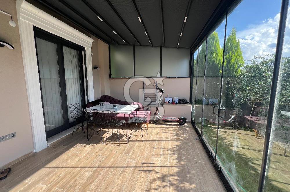 Kemalpaşa Örnekköy’de 3+1 Satılık 185m2 Loft Villa