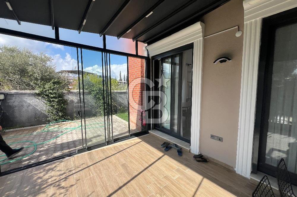 Kemalpaşa Örnekköy’de 3+1 Satılık 185m2 Loft Villa