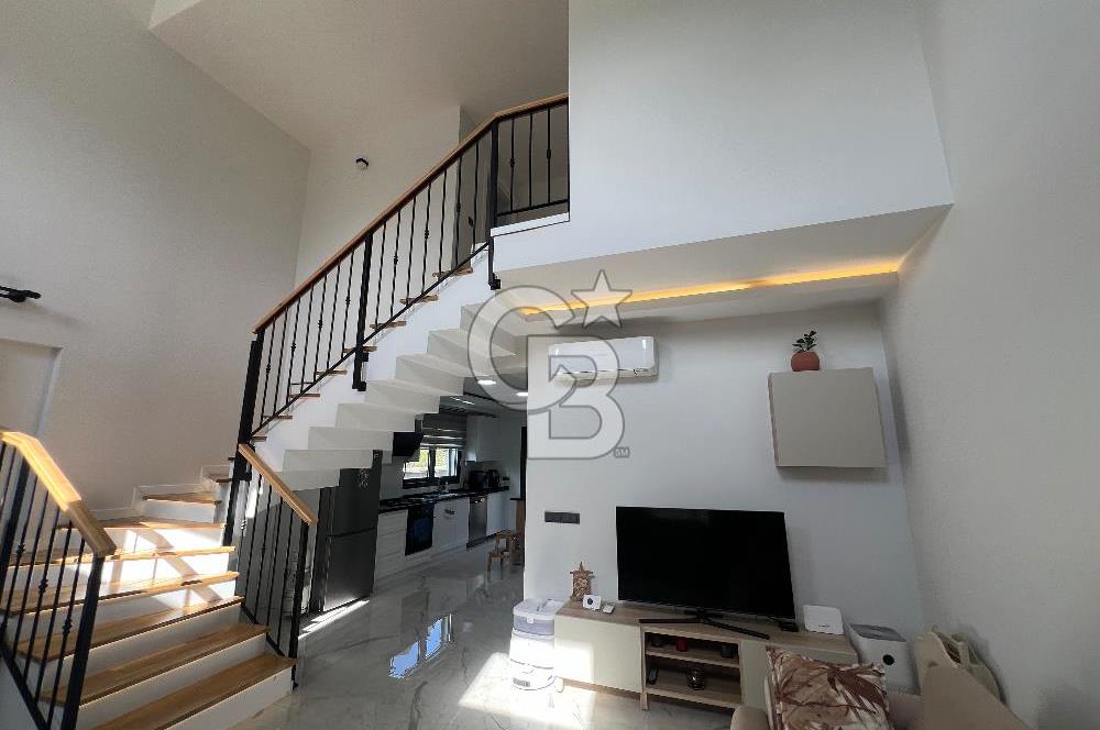 Kemalpaşa Örnekköy’de 3+1 Satılık 185m2 Loft Villa