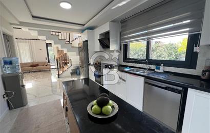 Kemalpaşa Örnekköy’de 3+1 Satılık 185m2 Loft Villa