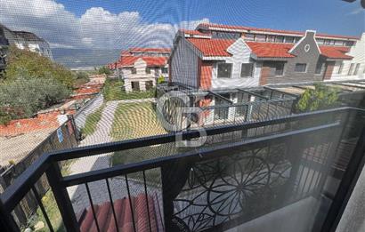 Kemalpaşa Örnekköy’de 3+1 Satılık 185m2 Loft Villa