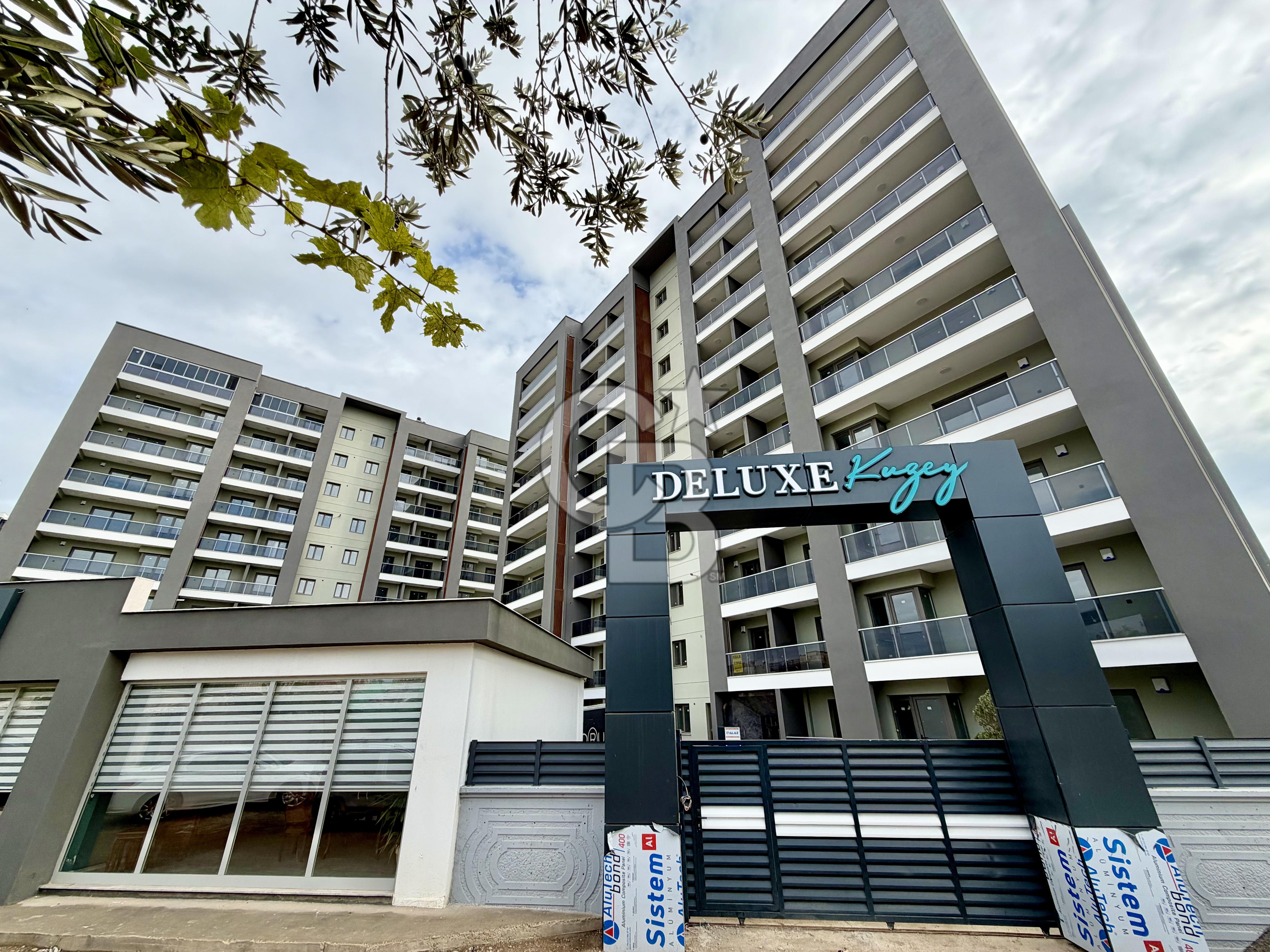 MENEMEN KUZEY DELUXE HAVUZLU SİTEDE KİRALIK 3+1 DAİRE