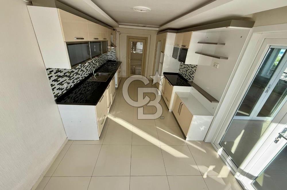 PAMUKLAR MERKEZDE CADDE ÜZERİ ÖNÜ AÇIK MANZARALI LÜX 3+1