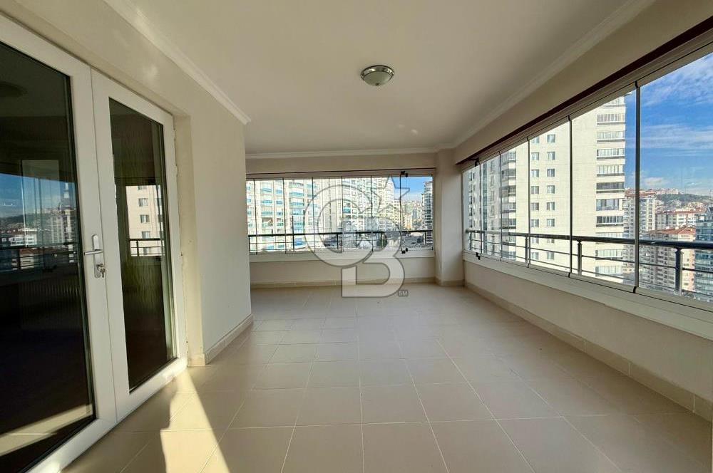 PAMUKLAR MERKEZDE CADDE ÜZERİ ÖNÜ AÇIK MANZARALI LÜX 3+1