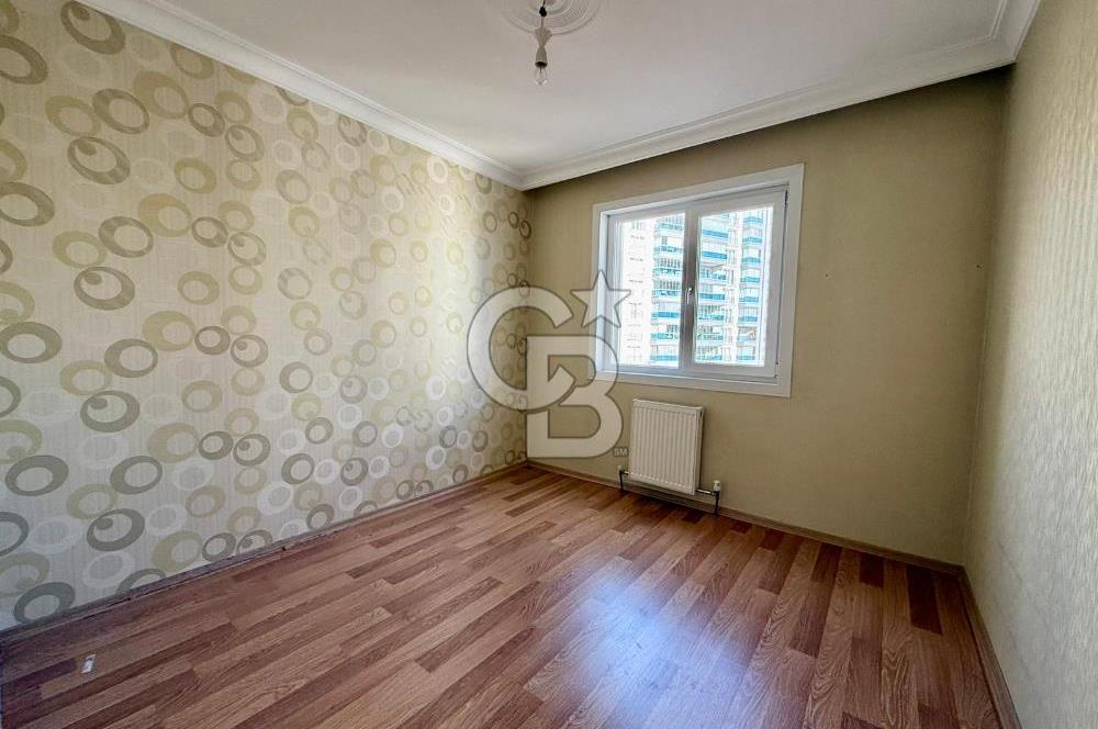 PAMUKLAR MERKEZDE CADDE ÜZERİ ÖNÜ AÇIK MANZARALI LÜX 3+1