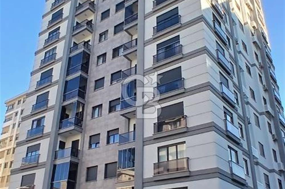 GÖZTEPE'DE GENİŞ TERASLI, AYDINLIK 220 m² 4+2 DUBLEKS DAİRE