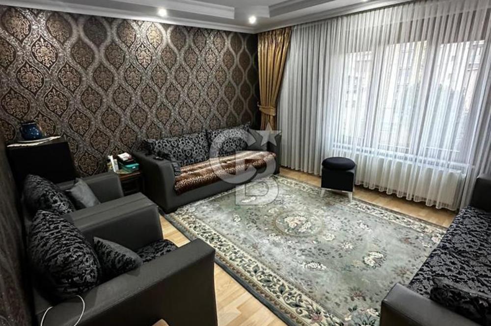 Yakacık 4+1 - 230 m2 Büyük Balkonlu Deniz Manzaralı Geniş Daire 