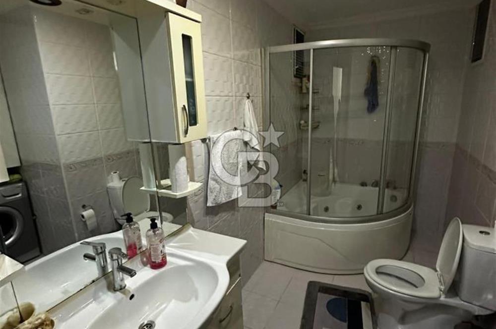 Yakacık 4+1 - 230 m2 Büyük Balkonlu Deniz Manzaralı Geniş Daire 