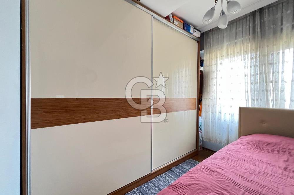 Acıbadem de Genç Binada Tüm Ulaşımlara Yakın 2+1 Satılık Daire