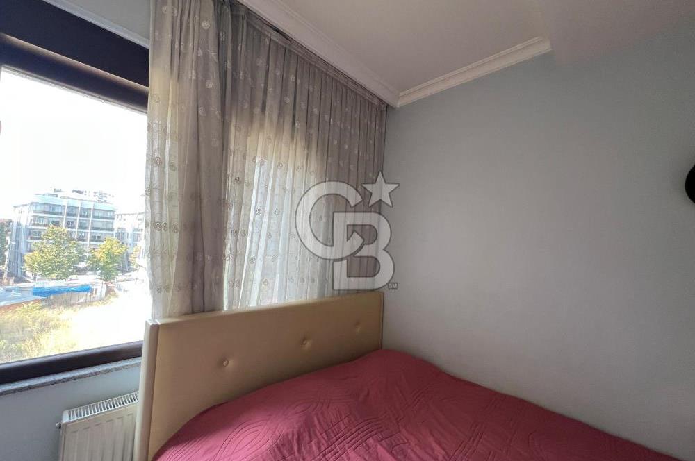 Acıbadem de Genç Binada Tüm Ulaşımlara Yakın 2+1 Satılık Daire