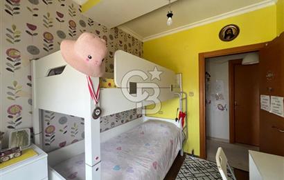 Acıbadem de Genç Binada Tüm Ulaşımlara Yakın 2+1 Satılık Daire