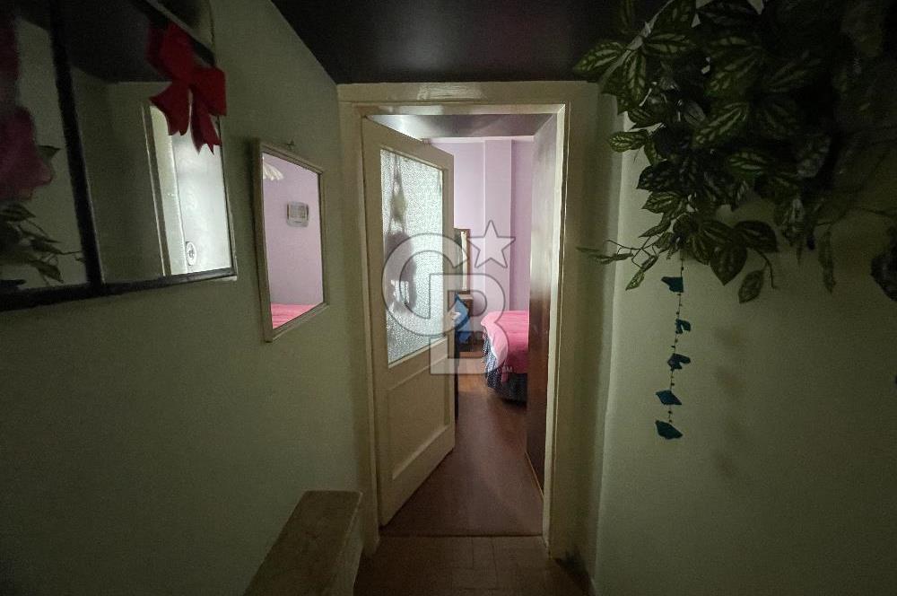 Üsküdar Zeynep Kamil' de Merkeze Yakın 3+1 85 m2 Ara kat Daire