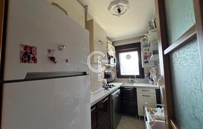 Acıbadem de Genç Binada Tüm Ulaşımlara Yakın 2+1 Satılık Daire