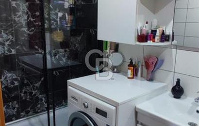 Acıbadem de Genç Binada Tüm Ulaşımlara Yakın 2+1 Satılık Daire