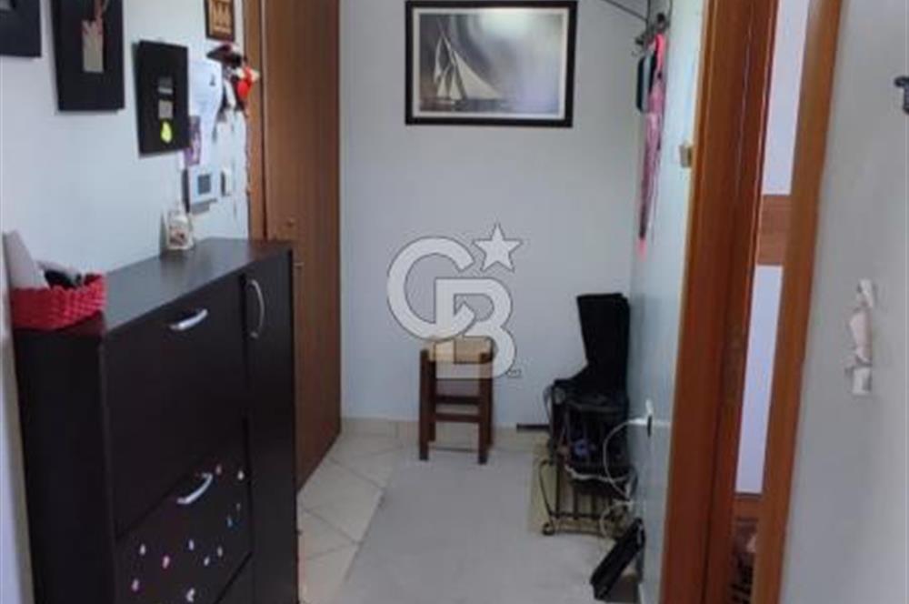 Acıbadem de Genç Binada Tüm Ulaşımlara Yakın 2+1 Satılık Daire