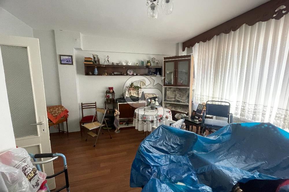 Üsküdar Zeynep Kamil' de Merkeze Yakın 3+1 85 m2 Ara kat Daire