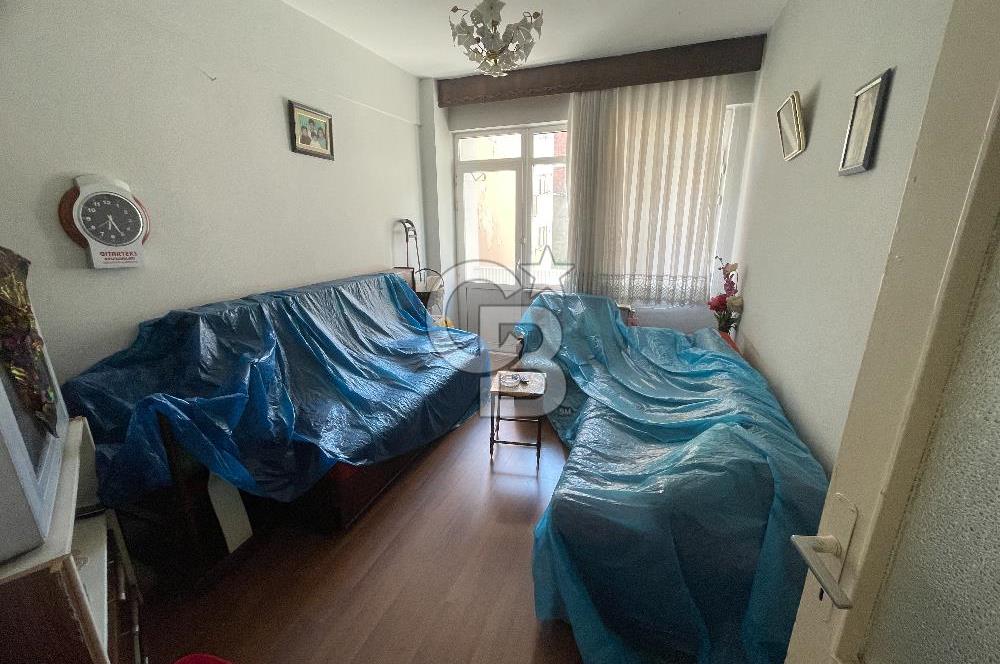 Üsküdar Zeynep Kamil' de Merkeze Yakın 3+1 85 m2 Ara kat Daire