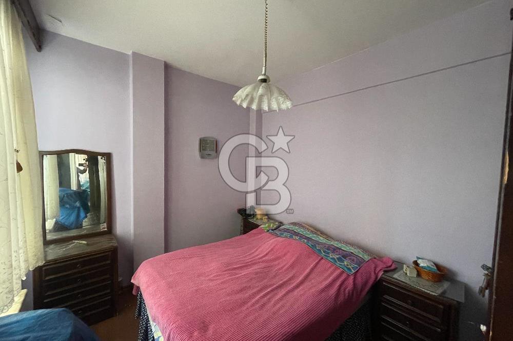 Üsküdar Zeynep Kamil' de Merkeze Yakın 3+1 85 m2 Ara kat Daire