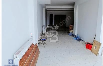 ARNAVUTKÖY MERKEZ'DE AVLU34'E YAKIN SATILIK DÜKKAN!!