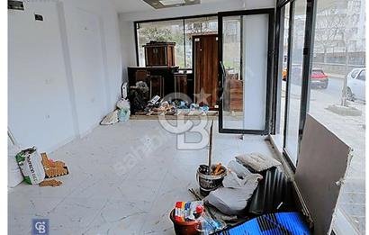 ARNAVUTKÖY MERKEZ'DE AVLU34'E YAKIN SATILIK DÜKKAN!!