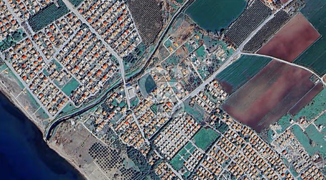 DİKİLİ KABAKUMDA İMARLI, VİLLA YAPIMINA UYGUN YATIRIMLIK ARSA