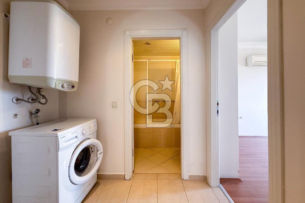 Cikcilli'de Ara Kat Ayrı Mutfaklı 3+1 Havuzlı Kiralık Daire