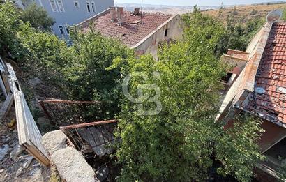 ELMADAĞ-MUZAFFER EKŞİ MAHALLESİ'NDE SATILIK 2 KATLI MÜSTAKİL EV