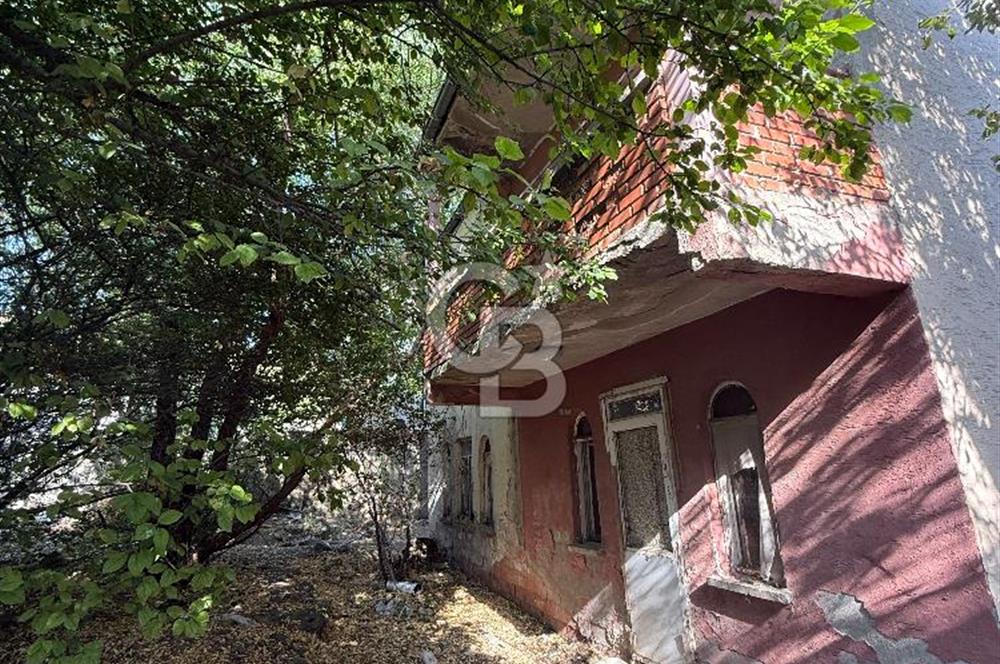 ELMADAĞ-MUZAFFER EKŞİ MAHALLESİ'NDE SATILIK 2 KATLI MÜSTAKİL EV