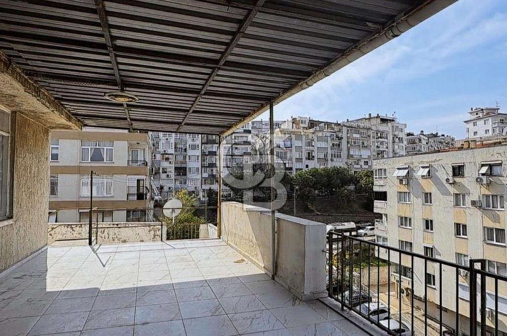 Full deniz manzaralı 3+1 satılık daire 
