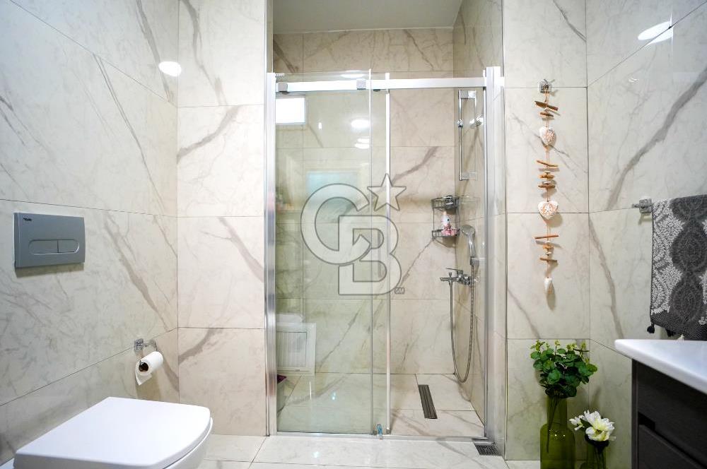 Üsküdar Çengelköy Karmen Sitesi satılık 3+1 Daire